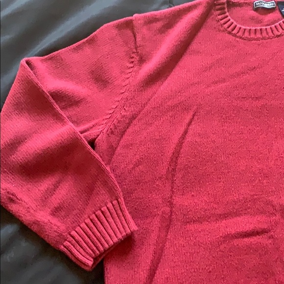 Sweater - Picture 5 of 6